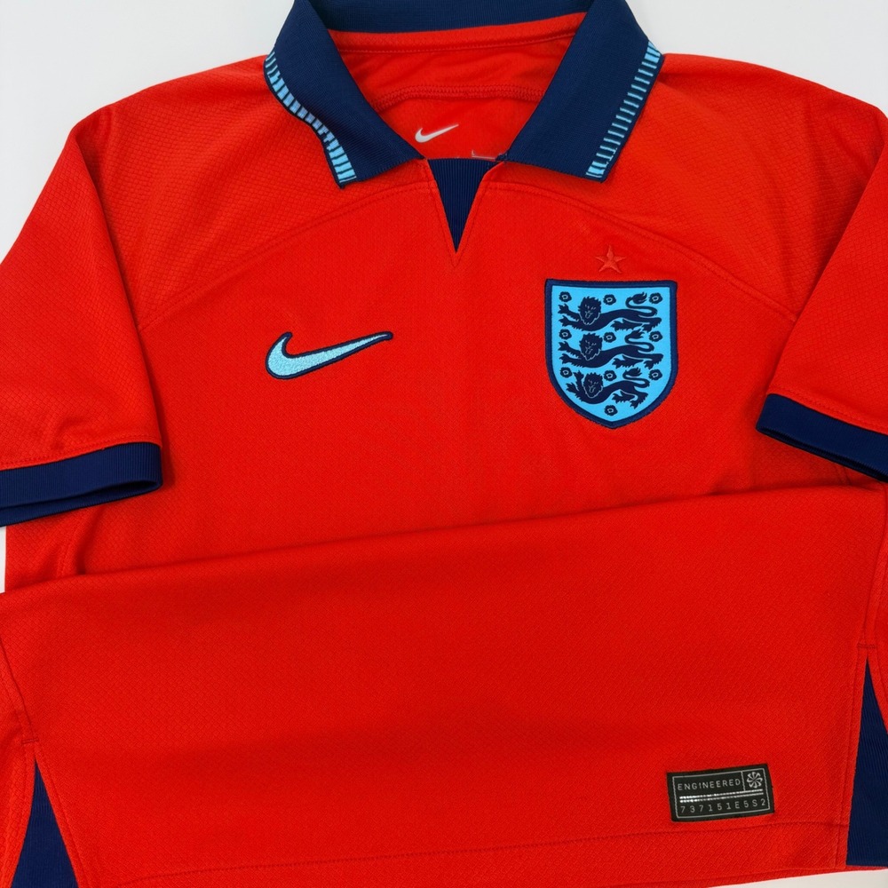 Nike England National Team Away Soccer Jersey Red Boys Large DN0829-600